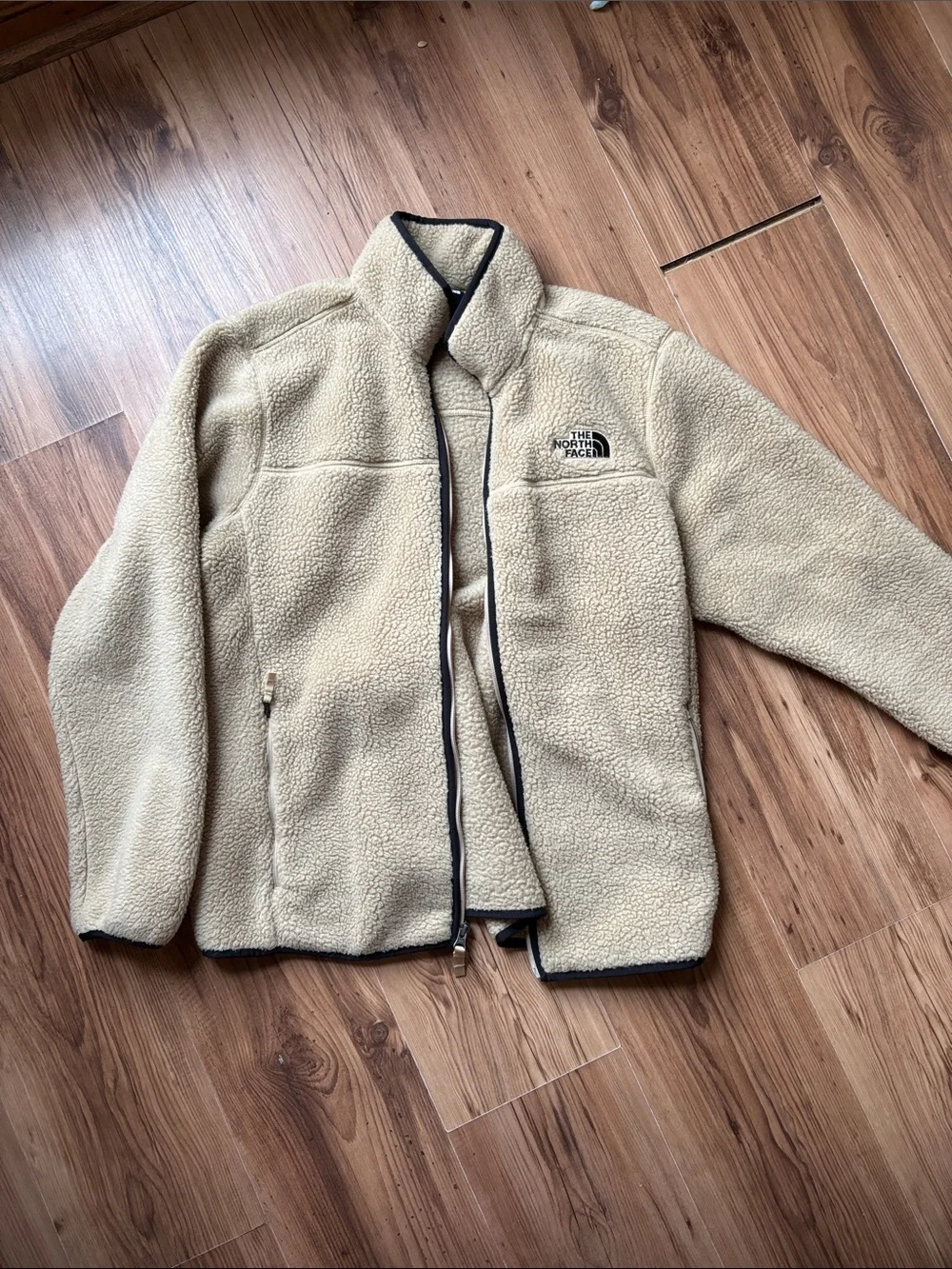The North Face Men’s Sherpa Fleece Jacket — Cream